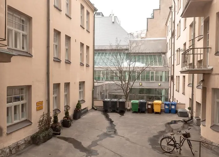 2ndhomes 1br Center *